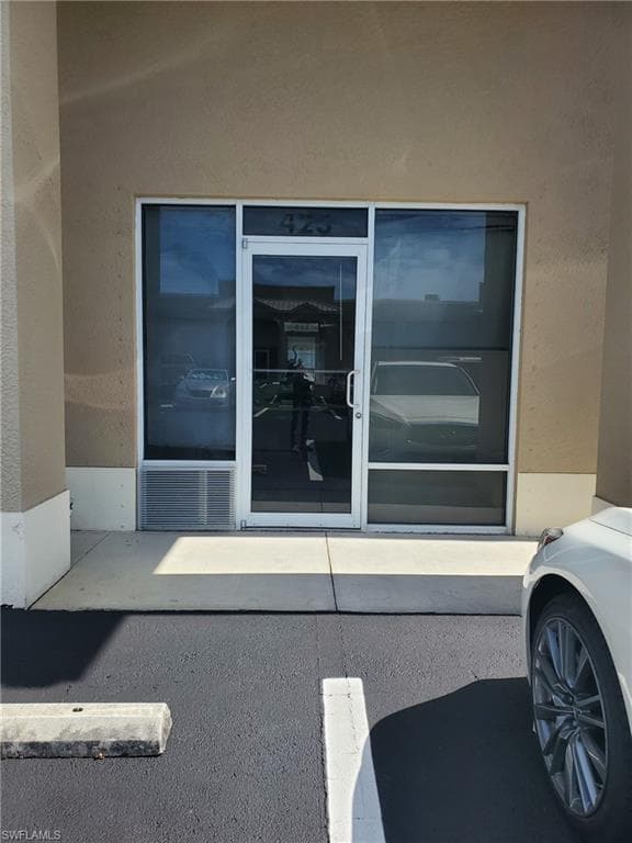 3899 Mannix DR 423 NAPLES, FL 34114