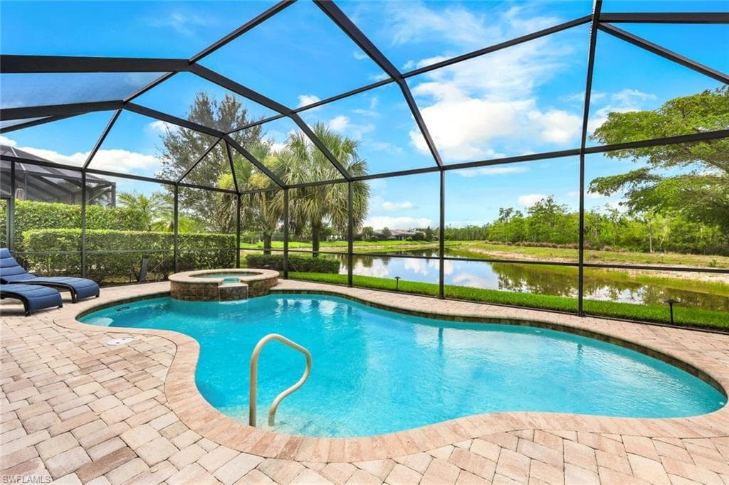 7408 Winding Cypress DR NAPLES, FL 34114