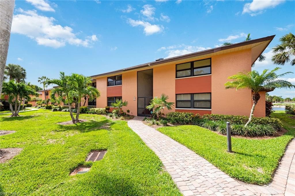 1532 Mainsail DR 4 NAPLES, FL 34114