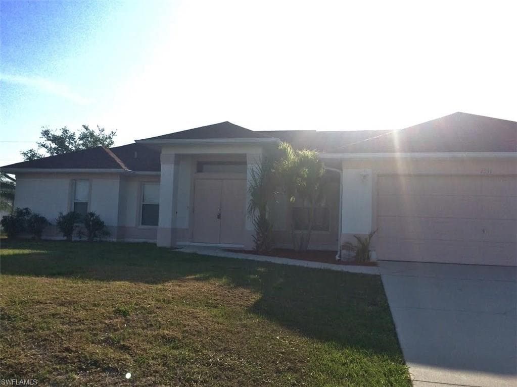 1031 NE 7th PL CAPE CORAL, FL 33909
