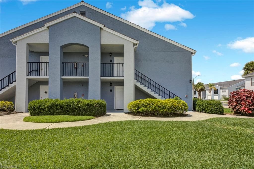13521 Eagle Ridge DR 121 FORT MYERS, FL 33912