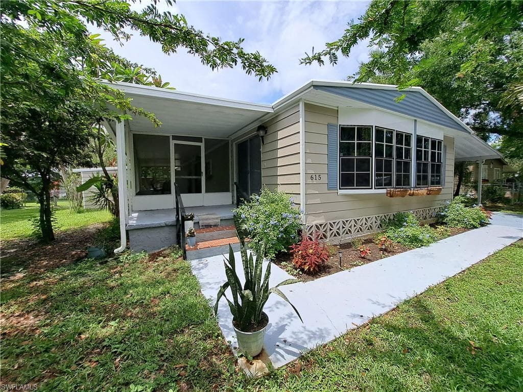 615 Sabal AVE CLEWISTON, FL 33440
