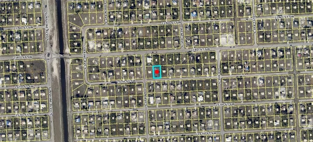 2916 24th ST SW LEHIGH ACRES, FL 33976