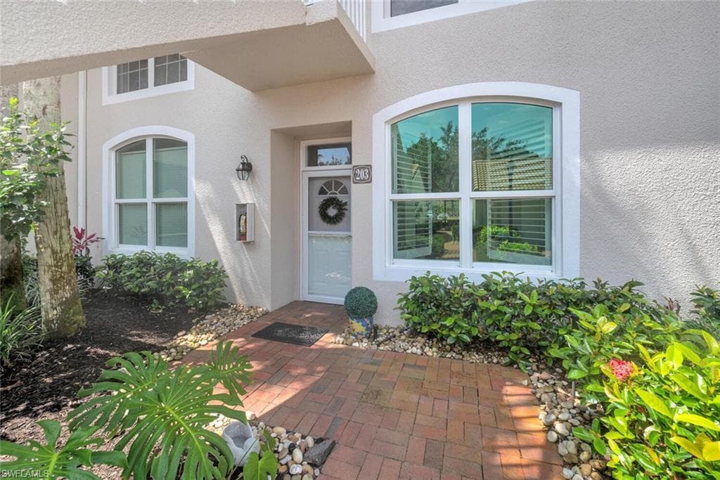 14530 Red Fox RUN 203 NAPLES, FL 34110