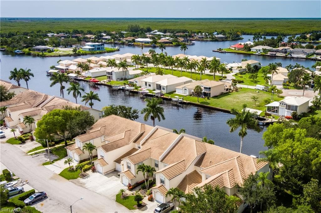 205 Sunrise Cay 2-203 NAPLES, FL 34114