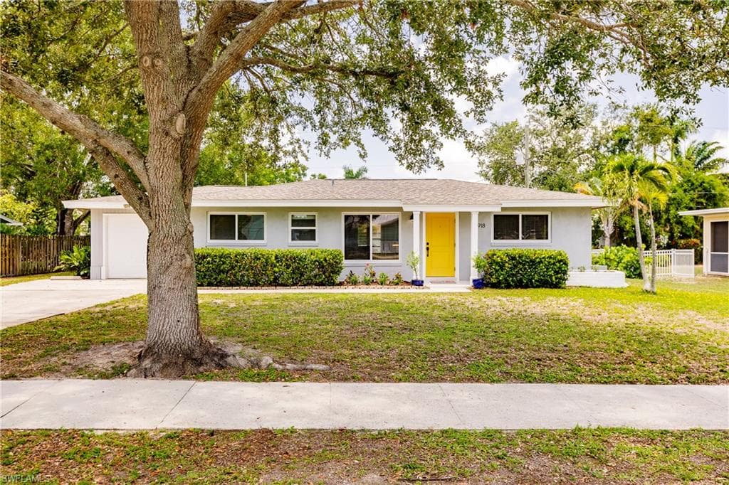 3918 Rogers ST FORT MYERS, FL 33901