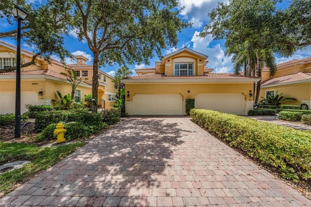 20280 Burnside PL 1202 ESTERO, FL 33928
