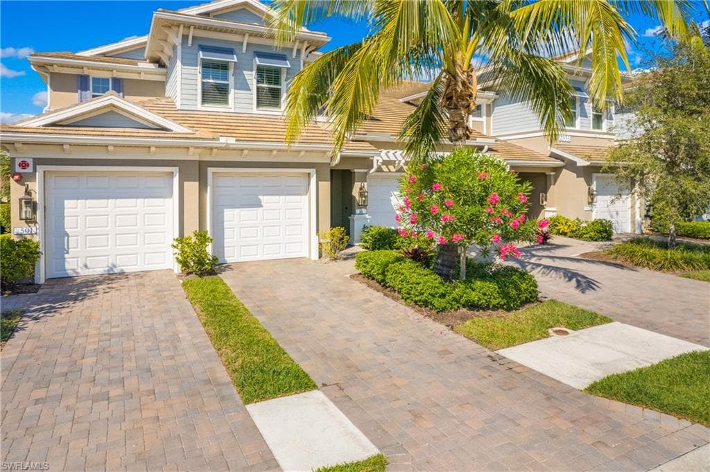 2335 Sawyers Hill RD 505 NAPLES, FL 34120