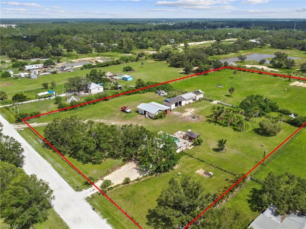 11090 Sharon DR NORTH FORT MYERS, FL 33917
