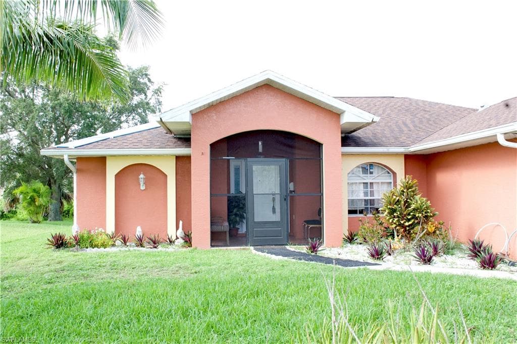 4905 Bygone ST LEHIGH ACRES, FL 33971