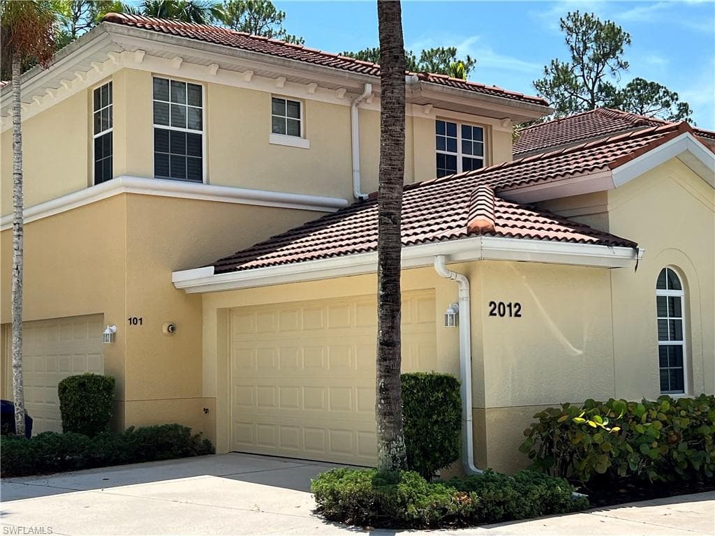 2012 Tarpon Bay DR N 101 NAPLES, FL 34119