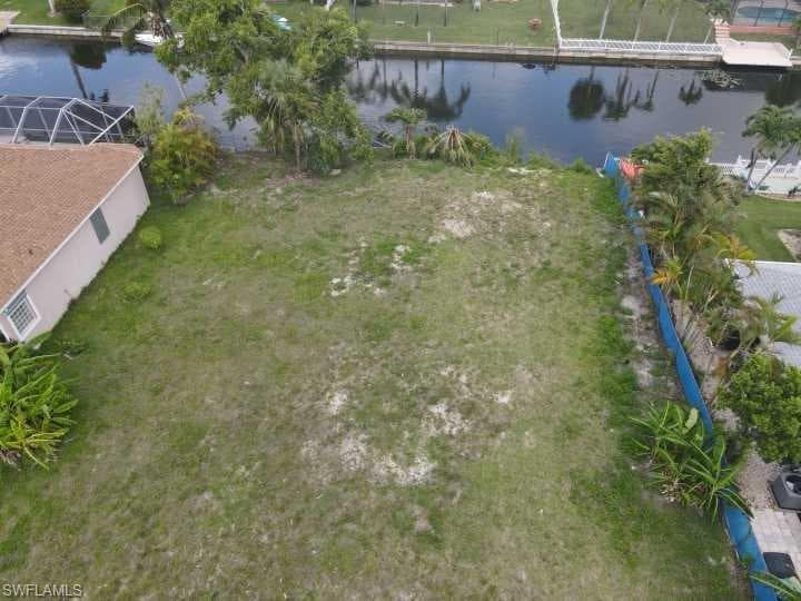 107 SE 16th PL CAPE CORAL, FL 33990