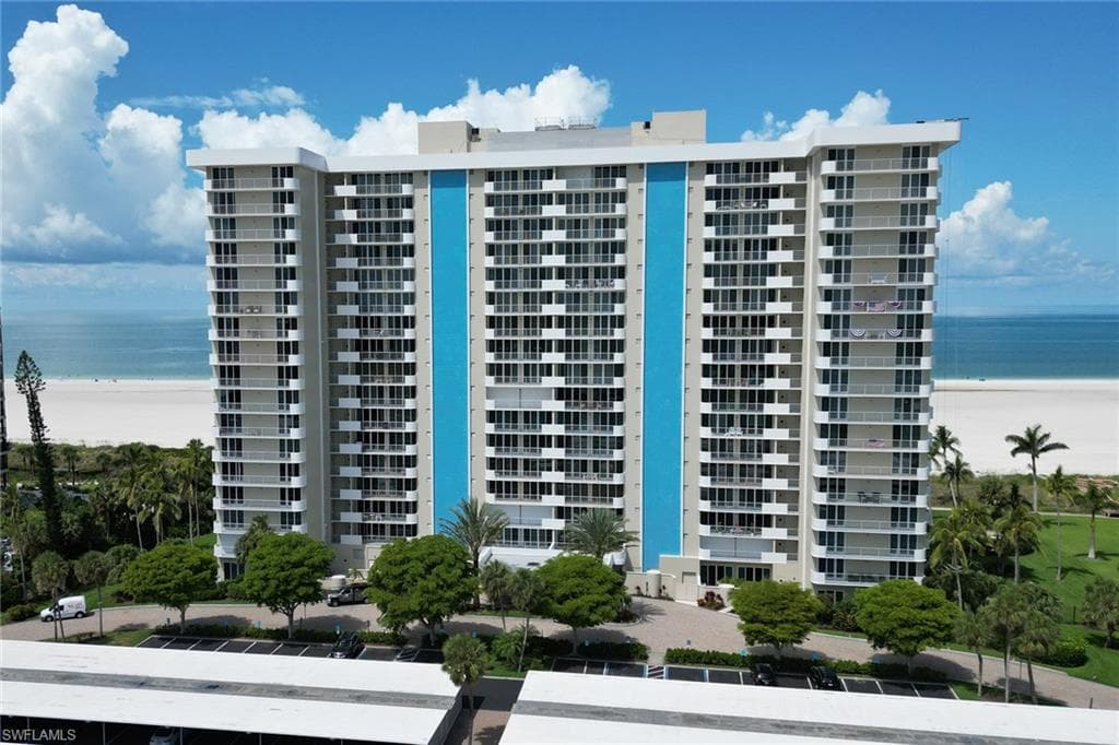 140 Seaview CT 1504 MARCO ISLAND, FL 34145