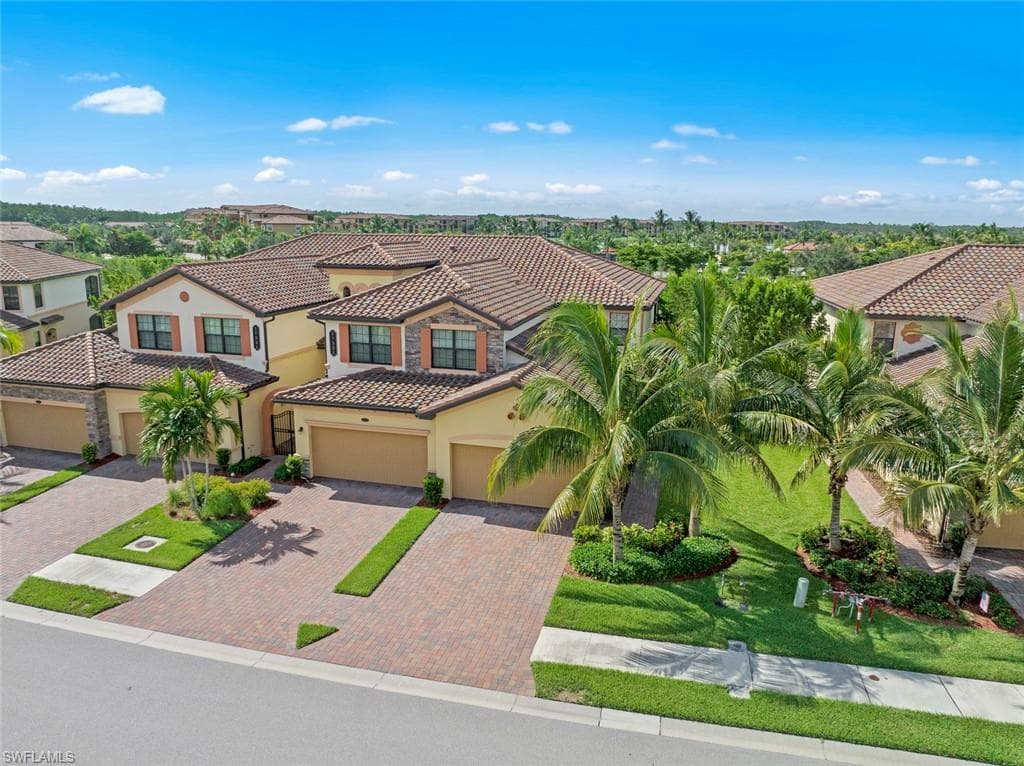 17321 Cherrywood CT 8204 BONITA SPRINGS, FL 34135