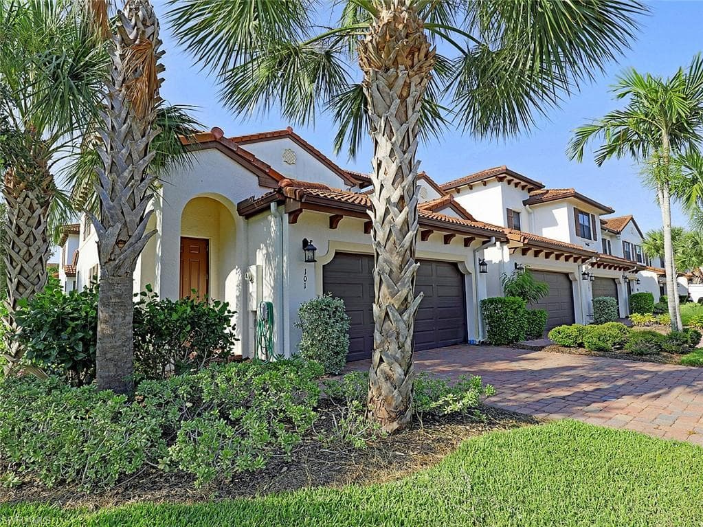 9462 Montebello WAY 101 FORT MYERS, FL 33908