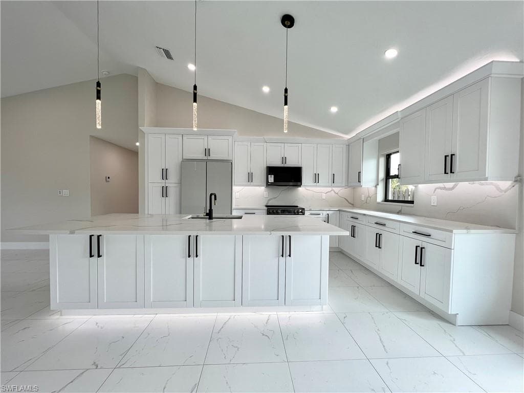 841 91st AVE N NAPLES, FL 34108