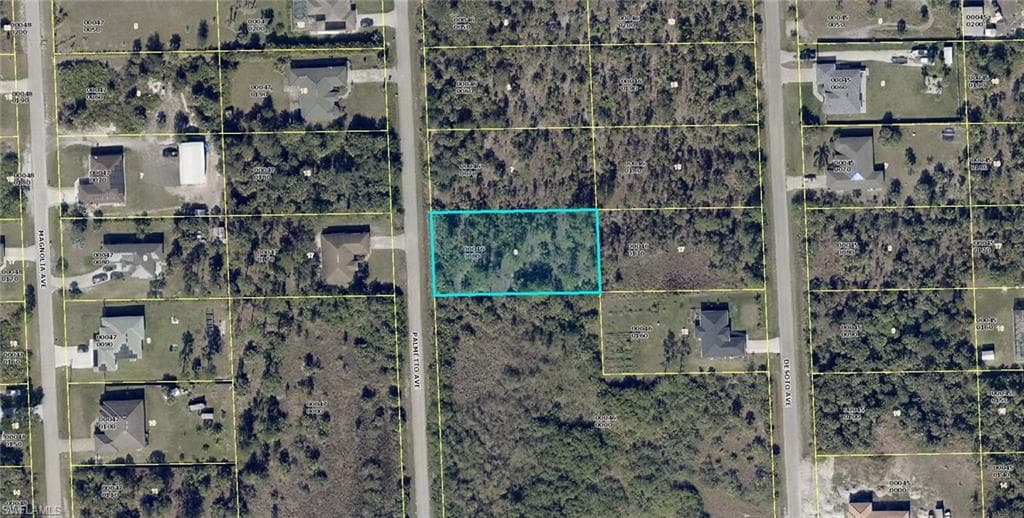 708 Palmetto AVE LEHIGH ACRES, FL 33972