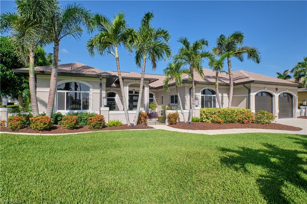 11973 Prince Charles CT CAPE CORAL, FL 33991