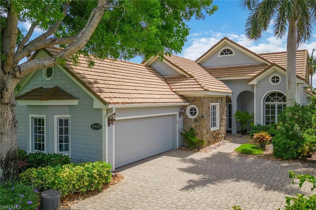8508 Mallards PT NAPLES, FL 34114