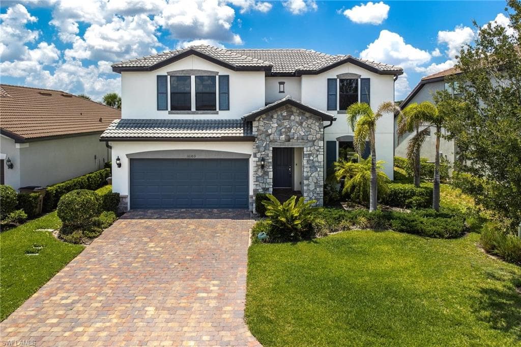 16103 Mistflower DR ALVA, FL 33920