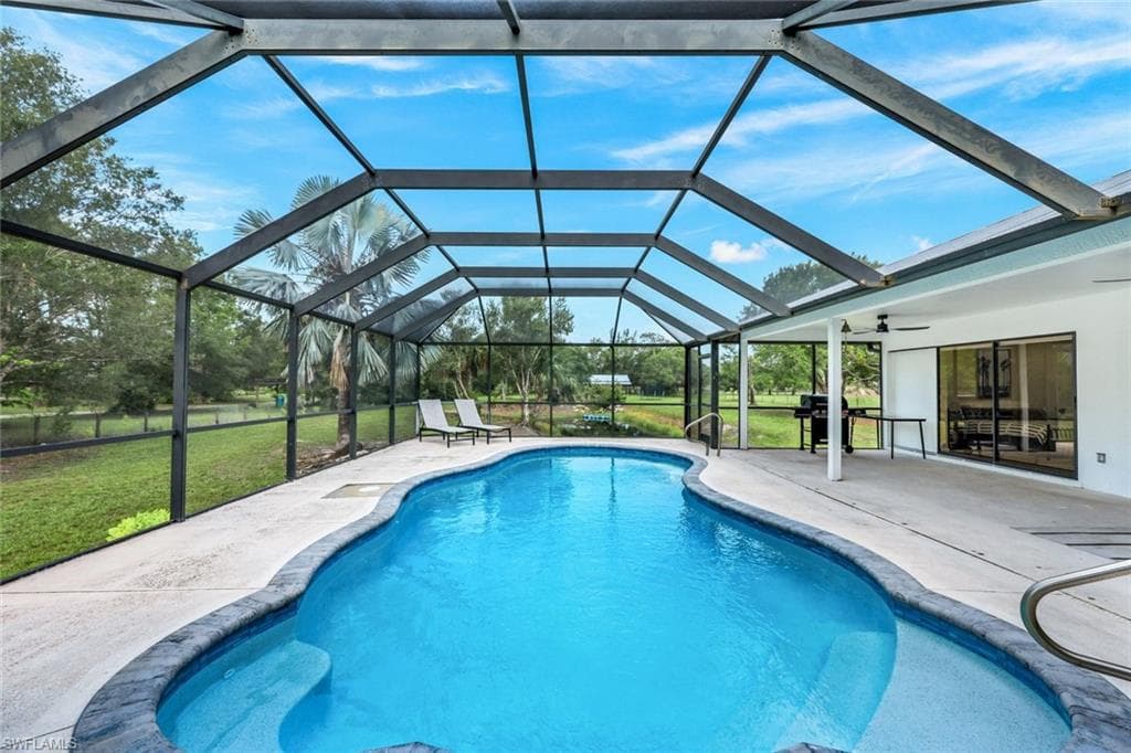 6170 Neal RD FORT MYERS, FL 33905