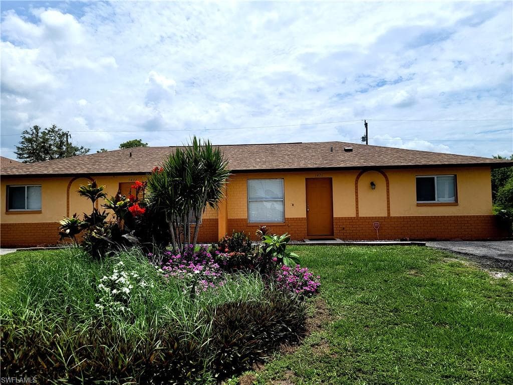 1421 Andalusia BLVD CAPE CORAL, FL 33909