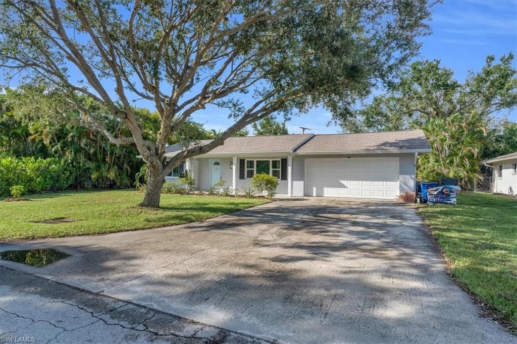 757 Wilson AVE FORT MYERS, FL 33919
