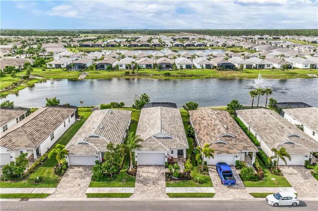 28378 Captiva Shell Loop BONITA SPRINGS, FL 34135