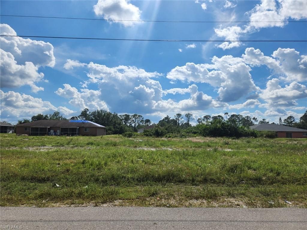 4705-4707 13th ST SW LEHIGH ACRES, FL 33973