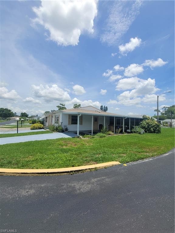 9 Dawn Flower CIR LEHIGH ACRES, FL 33936