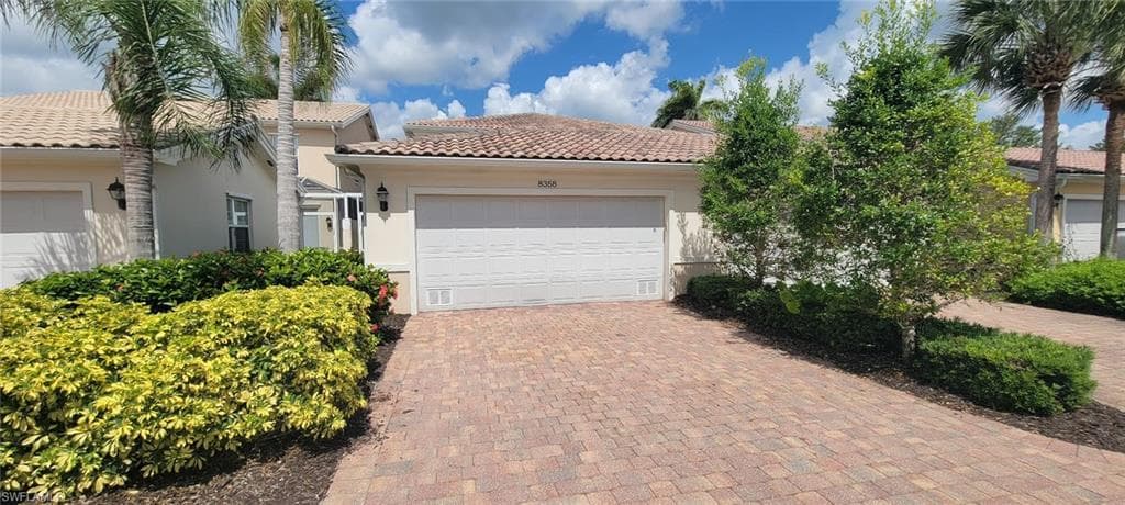 8358 Rimini WAY NAPLES, FL 34114