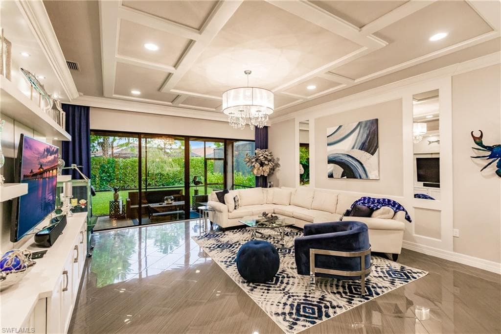 4148 Crescent CT NAPLES, FL 34119