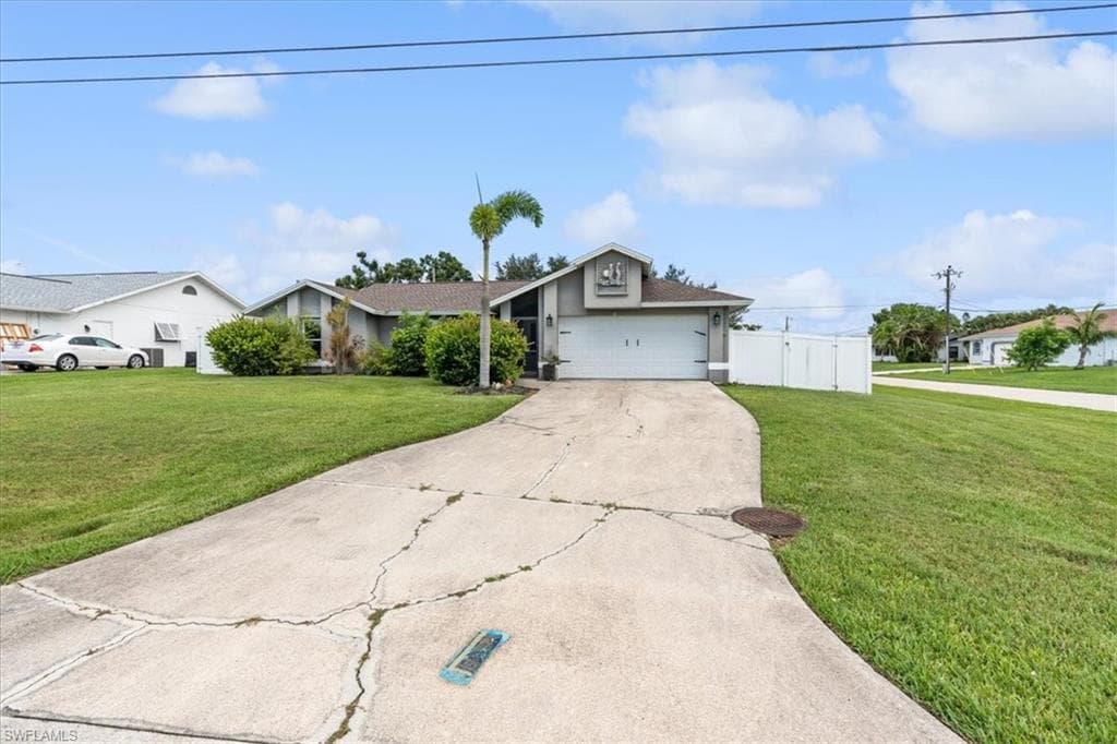2221 6th TER CAPE CORAL, FL 33990