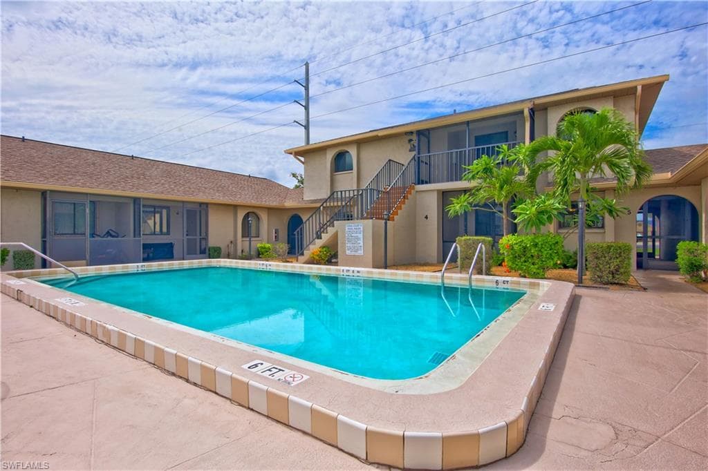 610 SW 47th TER 4 CAPE CORAL, FL 33914