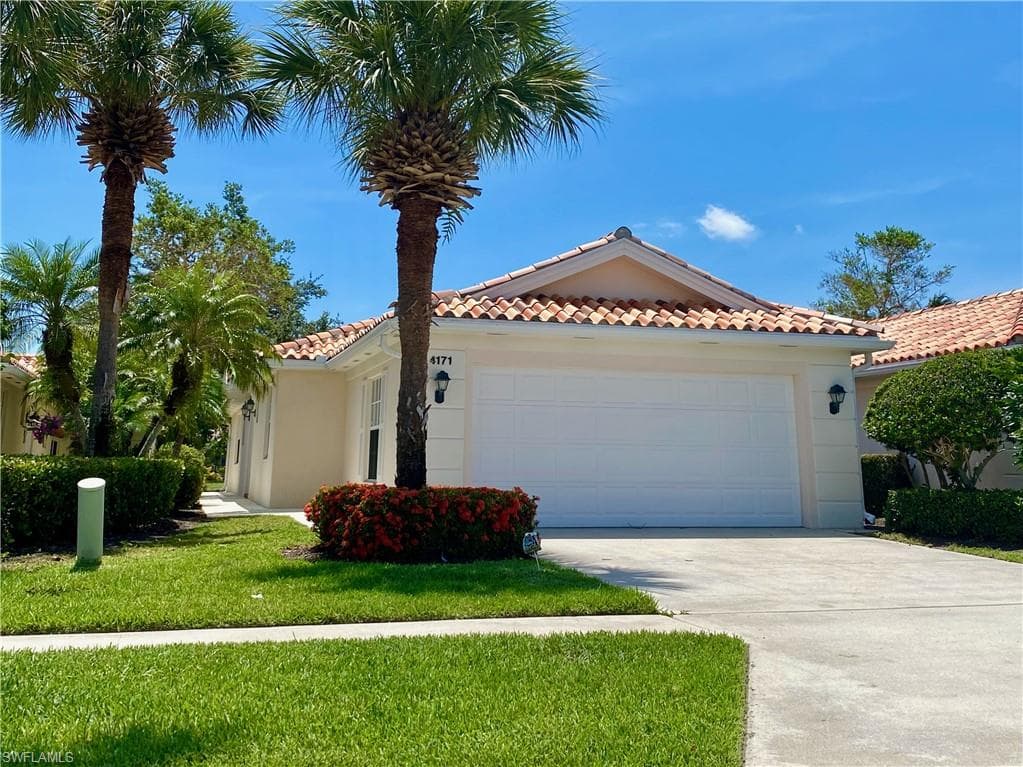 4171 Los Altos CT NAPLES, FL 34109