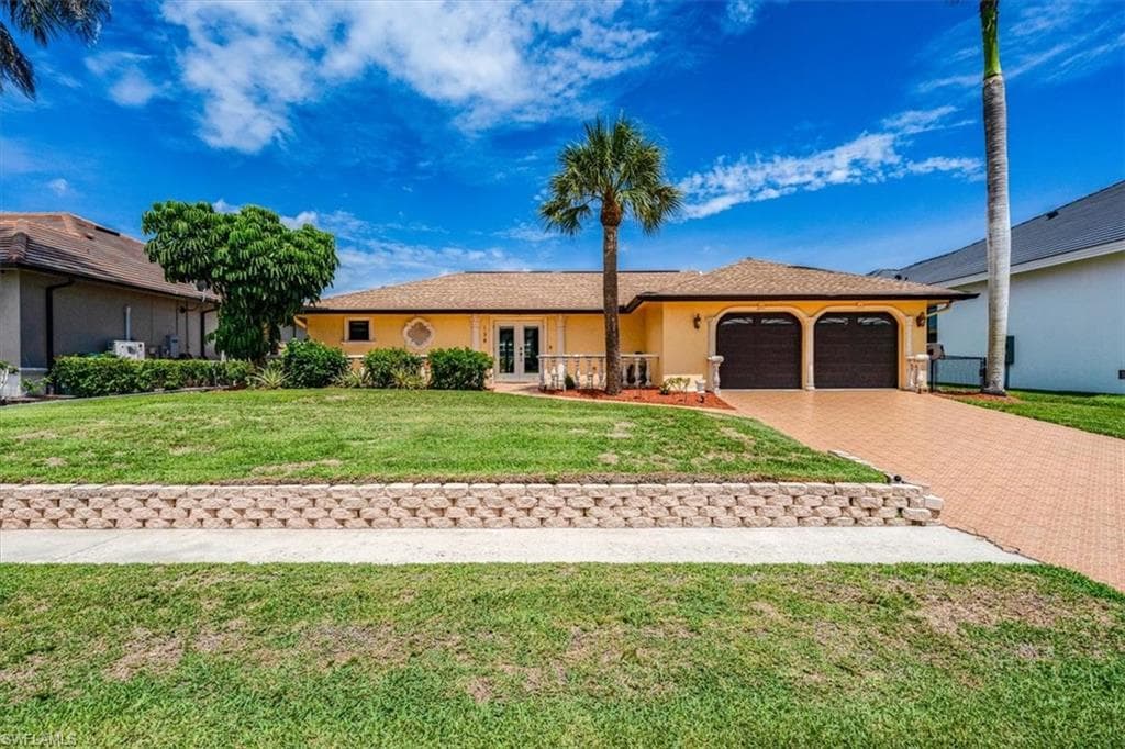 138 Gulfport CT MARCO ISLAND, FL 34145
