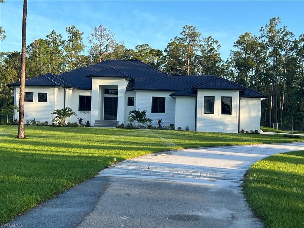 3212 10th AVE NE NAPLES, FL 34120