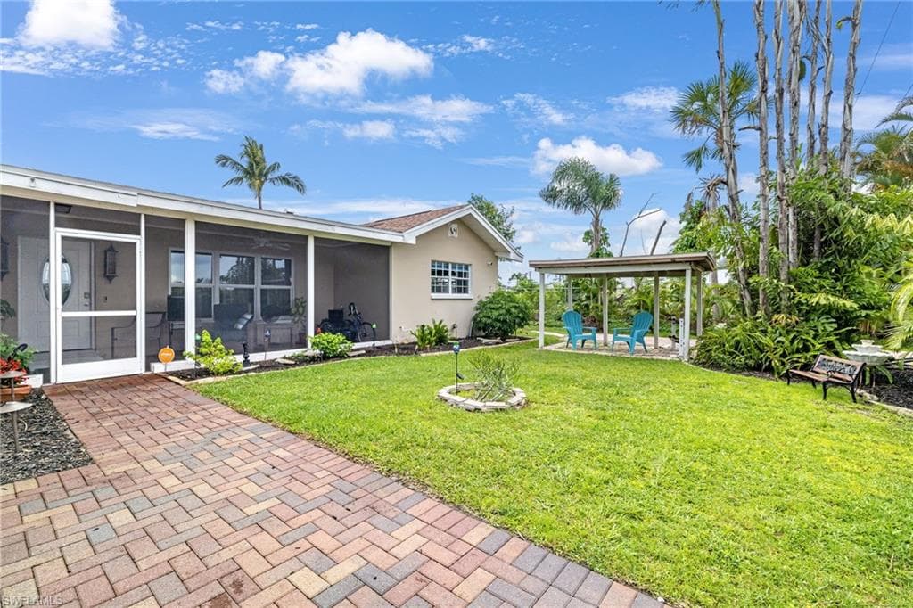 420 Cross ST NORTH FORT MYERS, FL 33903