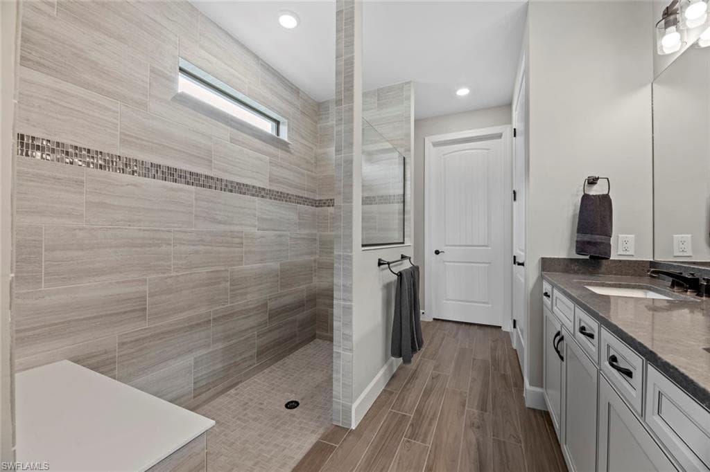 19648 Beechcrest PL ESTERO, FL 33928