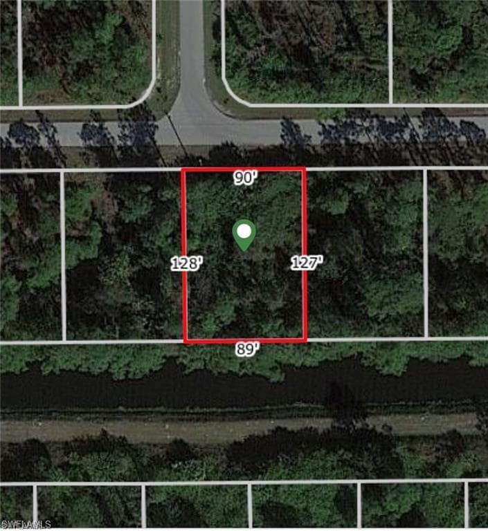 950 Alcalde ST E LEHIGH ACRES, FL 33974