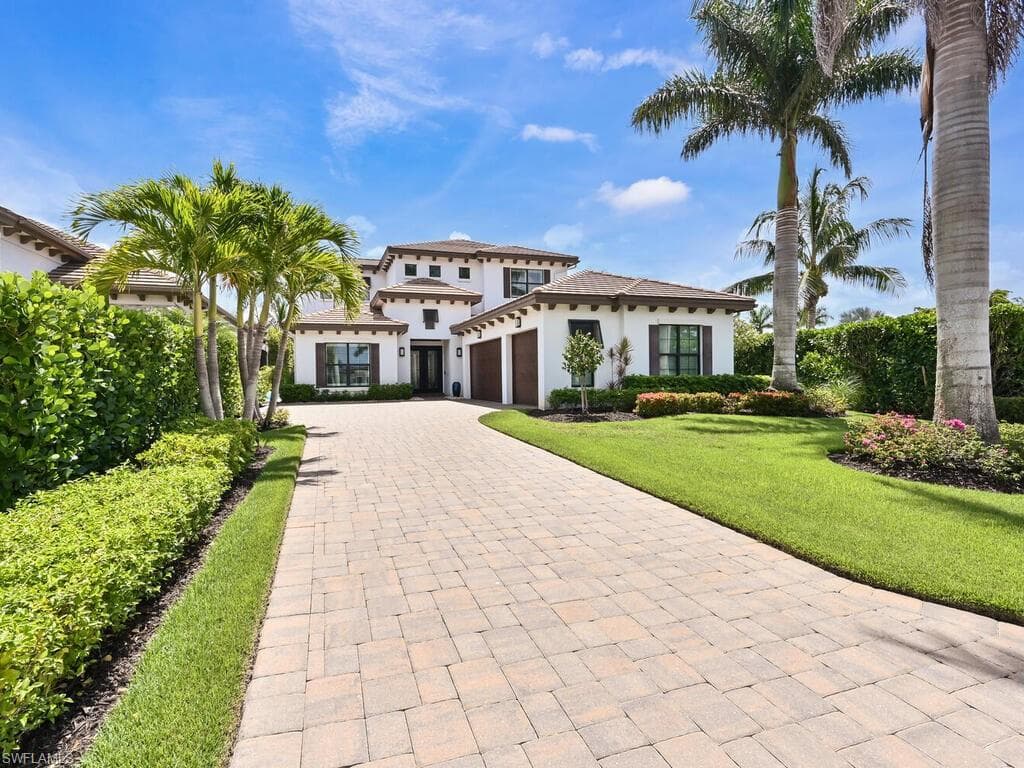 17457 Via Lugano CT MIROMAR LAKES, FL 33913