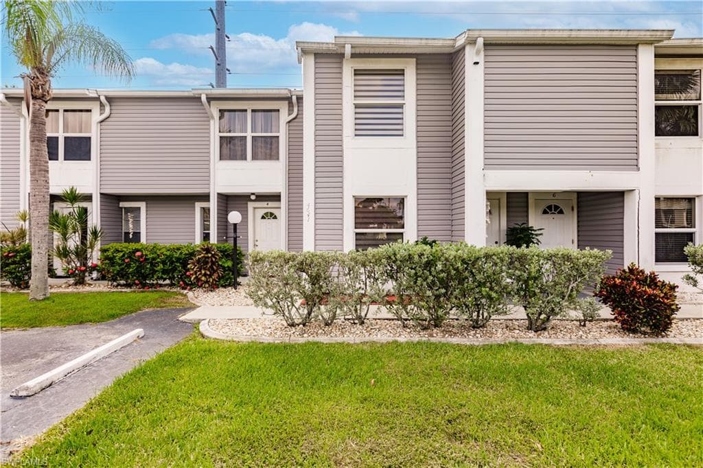 4641 Santa Barbara PL 4 CAPE CORAL, FL 33914
