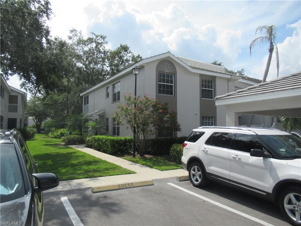 3740 Fieldstone BLVD 101 NAPLES, FL 34109