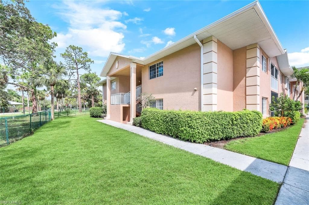 27123 Matheson AVE 105 BONITA SPRINGS, FL 34135