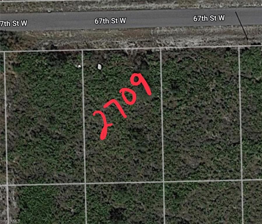 2709 67th ST W LEHIGH ACRES, FL 33971
