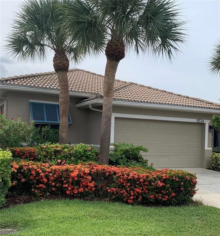 9334 Trieste DR FORT MYERS, FL 33913
