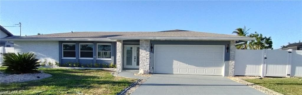 2015 SE 39th ST CAPE CORAL, FL 33904