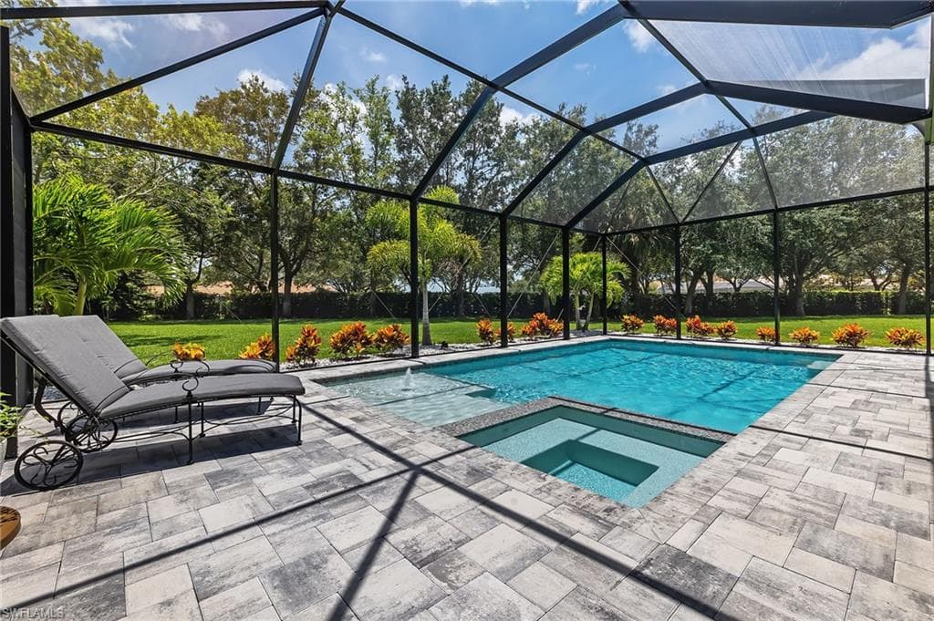 2021 Isla De Palma CIR NAPLES, FL 34119