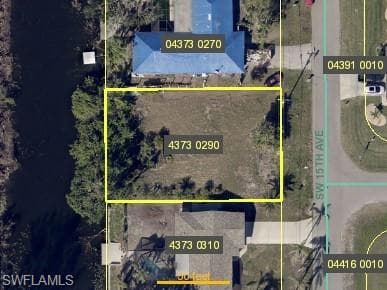 1726 SW 15th AVE CAPE CORAL, FL 33991