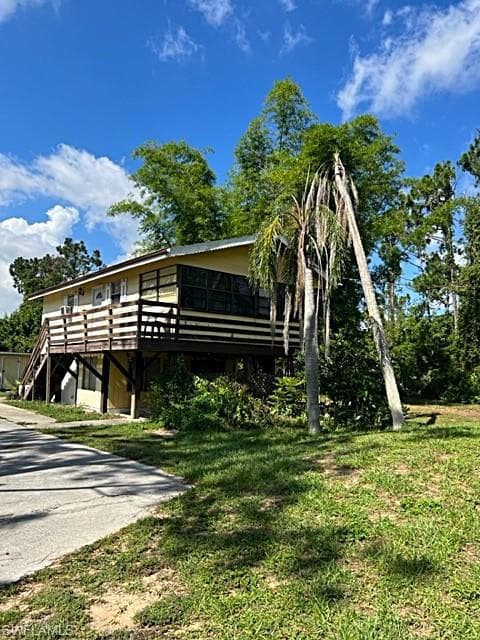 5221 Lee ST LEHIGH ACRES, FL 33971